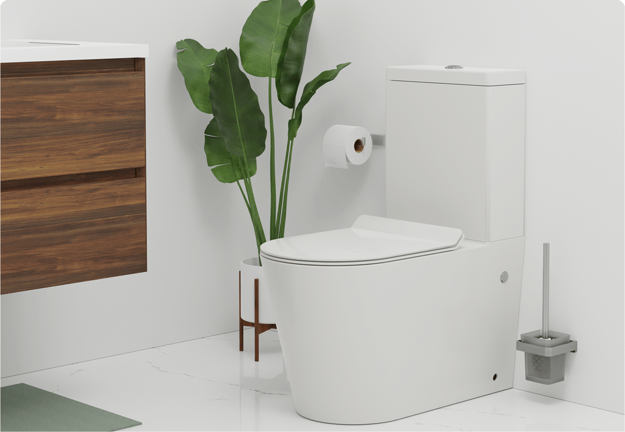 Een wit staand toilet met een plantenpot, houten badkamermeubel en toiletborstel. Natuurlijke sfeer van x²o badkamers.